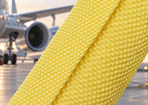 Tại sao nên sử dụng ống bọc tự đóng Aramid và PPS cho bó dây điện hàng không vũ trụ?